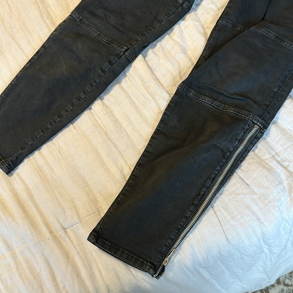 J Brand Cargo Pants - Picture 2 of 5